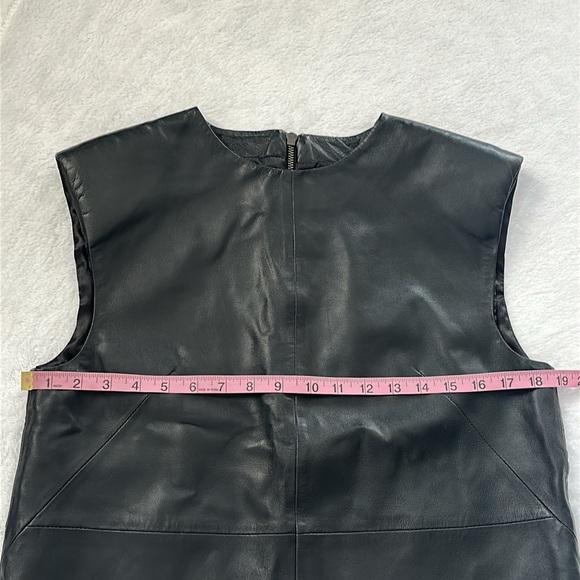 NWT Muubaa‎ Womens Sheep Leather Quiet Luxury Sleeveless Edgy Glam Moto Top 6 - Picture 7 of 12